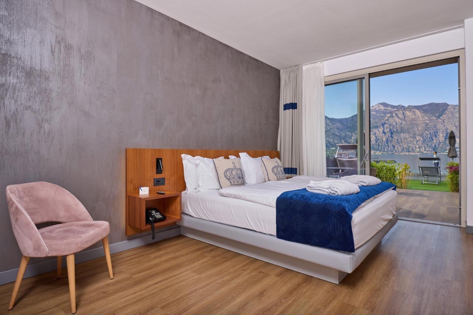 Hotel Castello Lake Front Malcesine Exterior foto