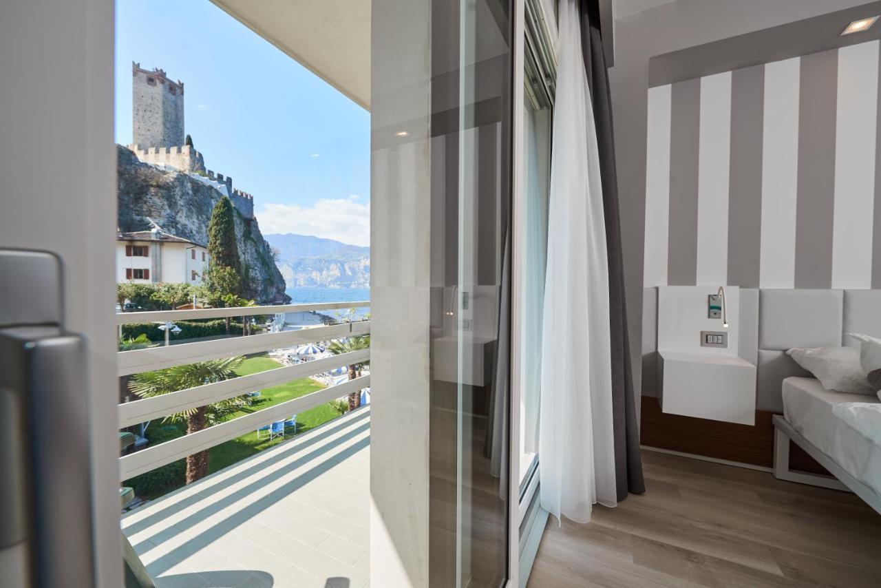 Hotel Castello Lake Front Malcesine Exterior foto